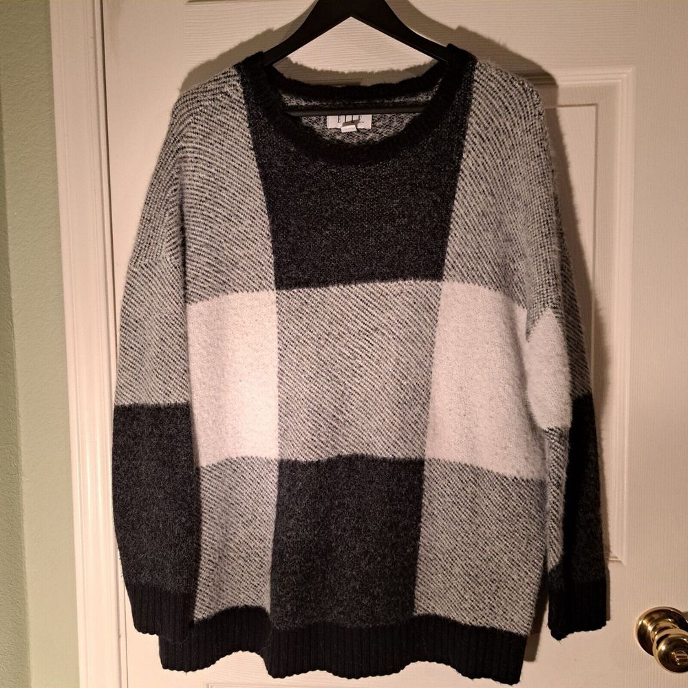 Elle Black Gray White Checkered Plaid Scalloped Neckline Pullover Sweater - XXL
